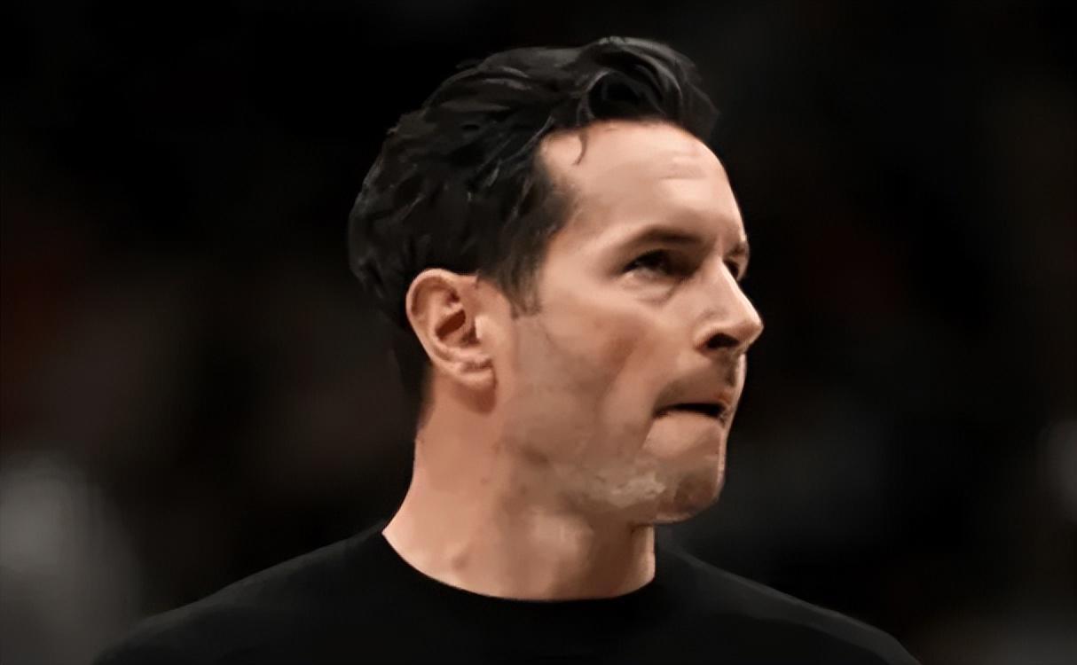 PG电子试玩-雷迪克仍是不粘锅！谈防守亲承自己有布置，甩锅球员强度不够！